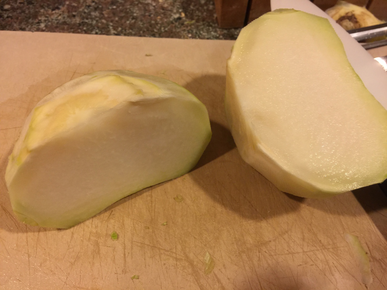 カットしたKohlrabi