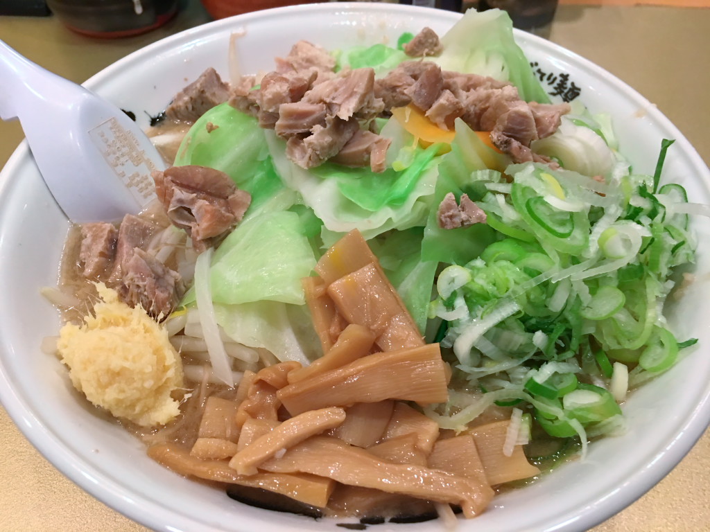 ごっつ野菜ラーメン中盛りごてごて
