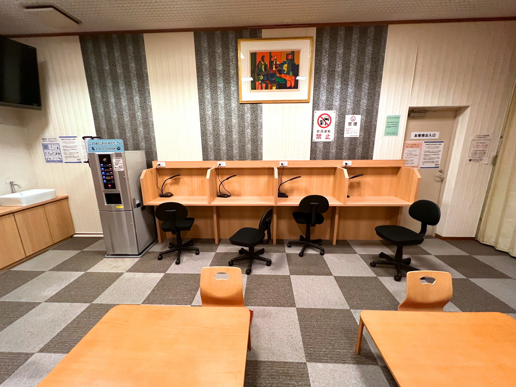 レストランの席